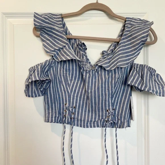 Guess crop top blouse - Picture 9 of 9